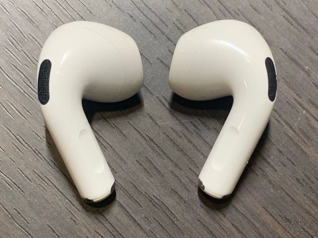 AirPods 4 本体