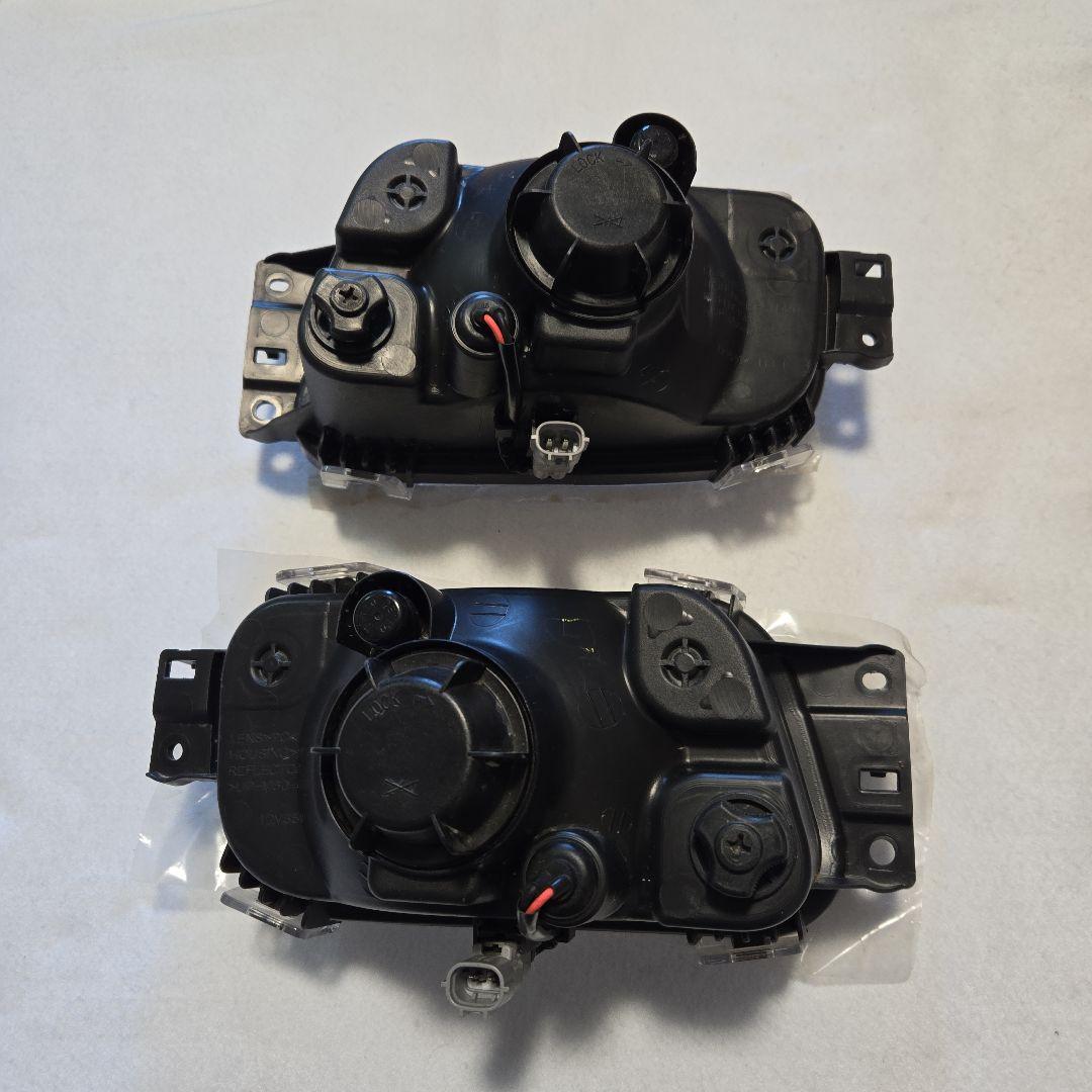 三菱ふそうブルーテックキャンター純正フォグランプ 左右セット