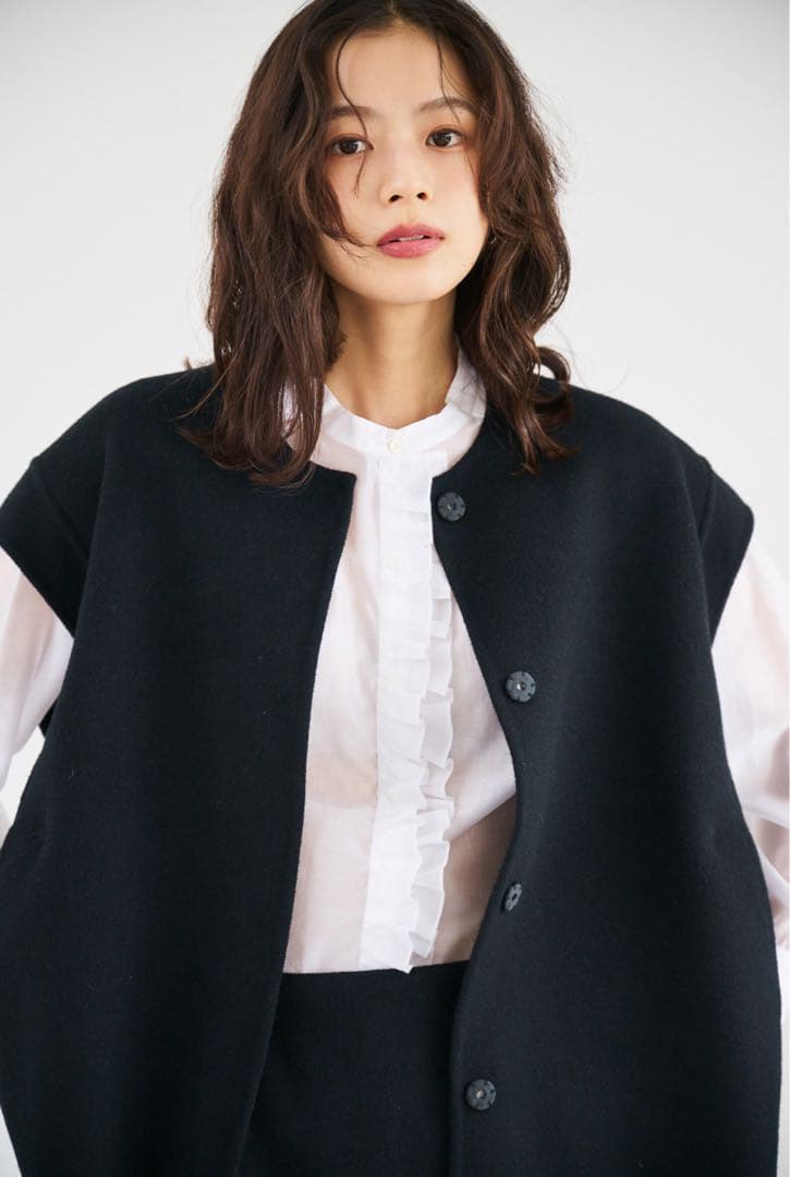 LOUNIE super 100’s リバーショートジレセットアップ