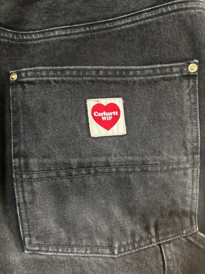 Carhartt WIP ブラックワークパンツ