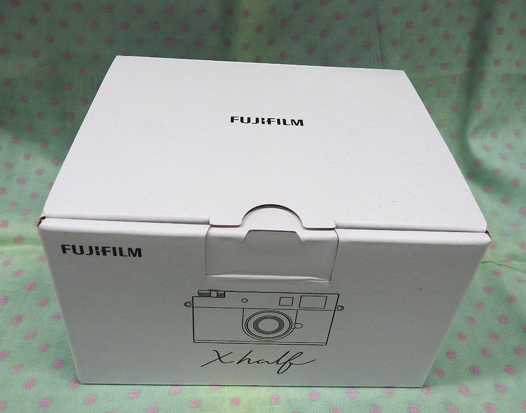 【新品】X half FUJIFILM X-HF1 コンパクトデジカメ ブラック