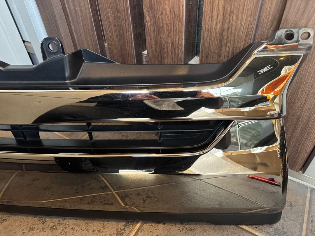 200系 ハイエース 標準 ナロー 純正メッキフロントグリル