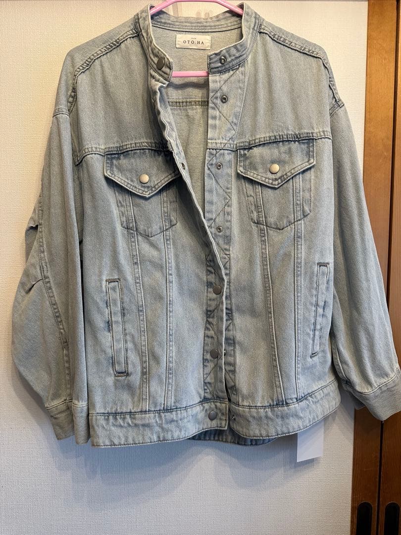 ライトブルーデニムジャケット