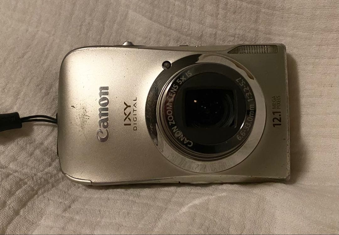 Canon IXY DIGITAL 1210万画素 5倍ズームバッテリー新品