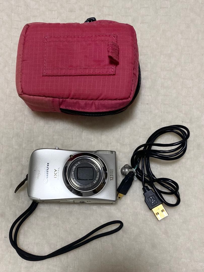 Canon IXY DIGITAL 1210万画素 5倍ズームバッテリー新品