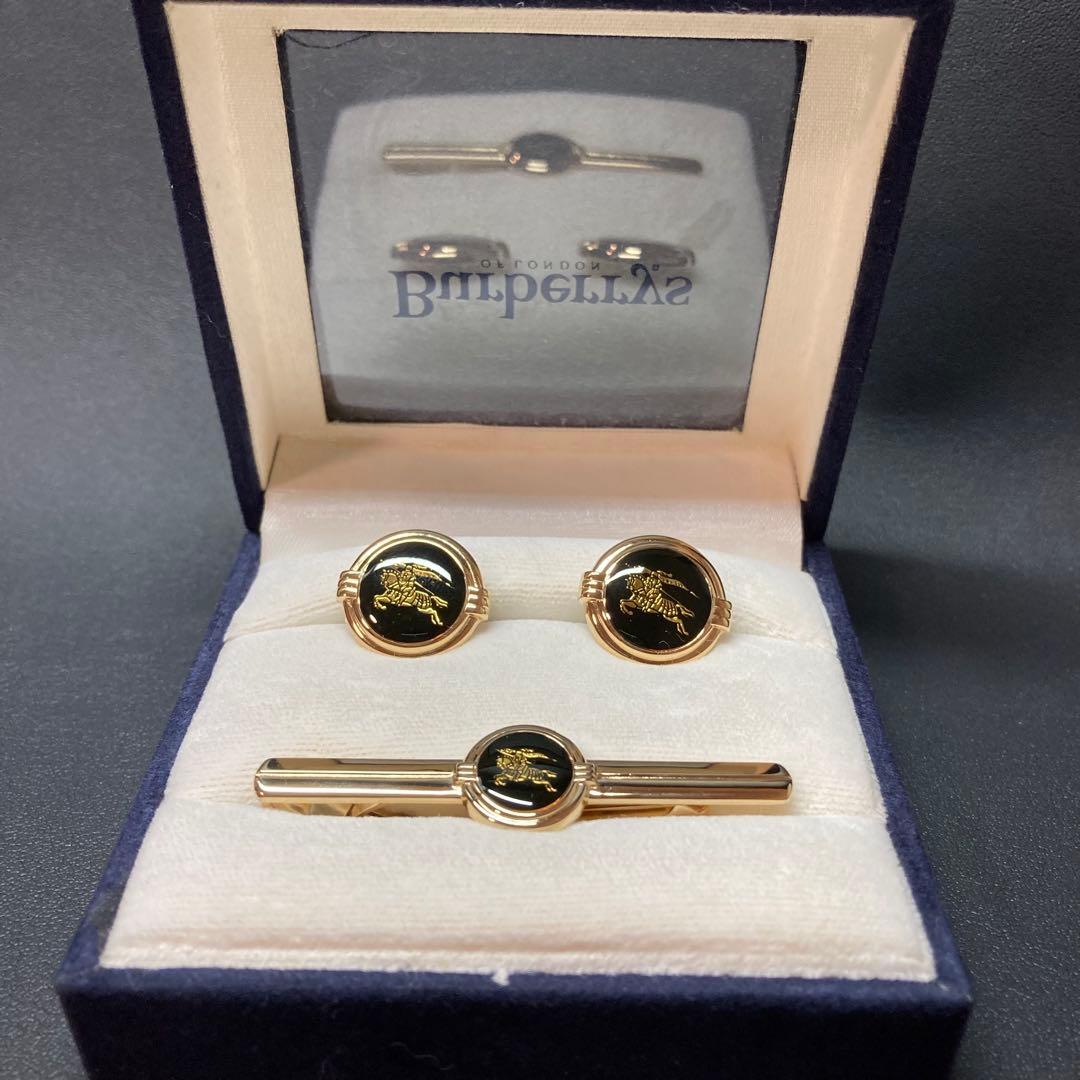 【美品】バーバリー　ネクタイピン　カフス ゴールド　ブラック　ホースロゴ