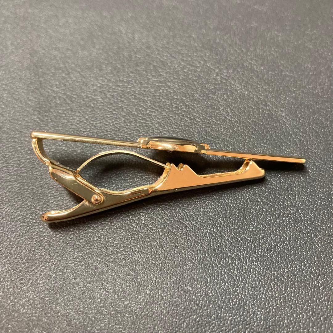 【美品】バーバリー　ネクタイピン　カフス ゴールド　ブラック　ホースロゴ