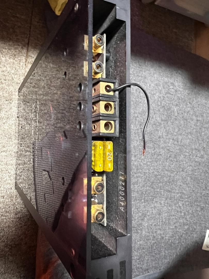 HELIX　4ch　パワーアンプ　HXA400