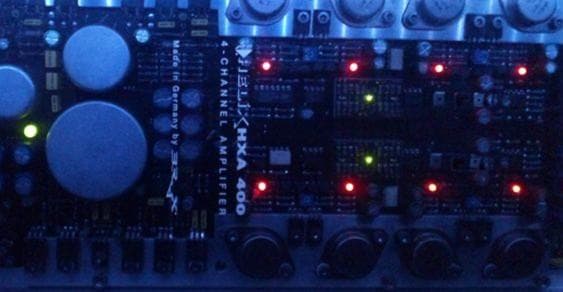 HELIX　4ch　パワーアンプ　HXA400