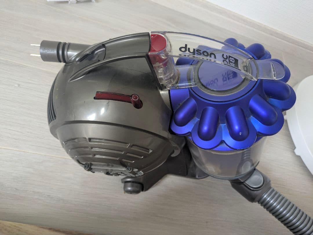 Dyson キャニスター掃除機 グレー/ブルー　dc48　ジャンク