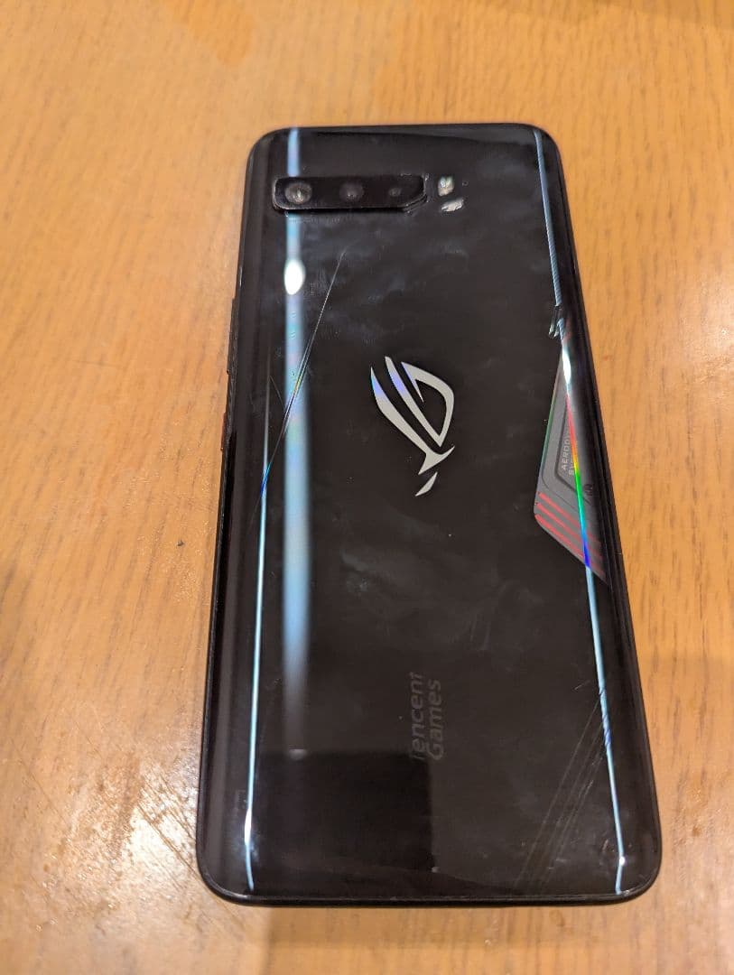 ASUS ROG Phone 3 本体 ケース付き