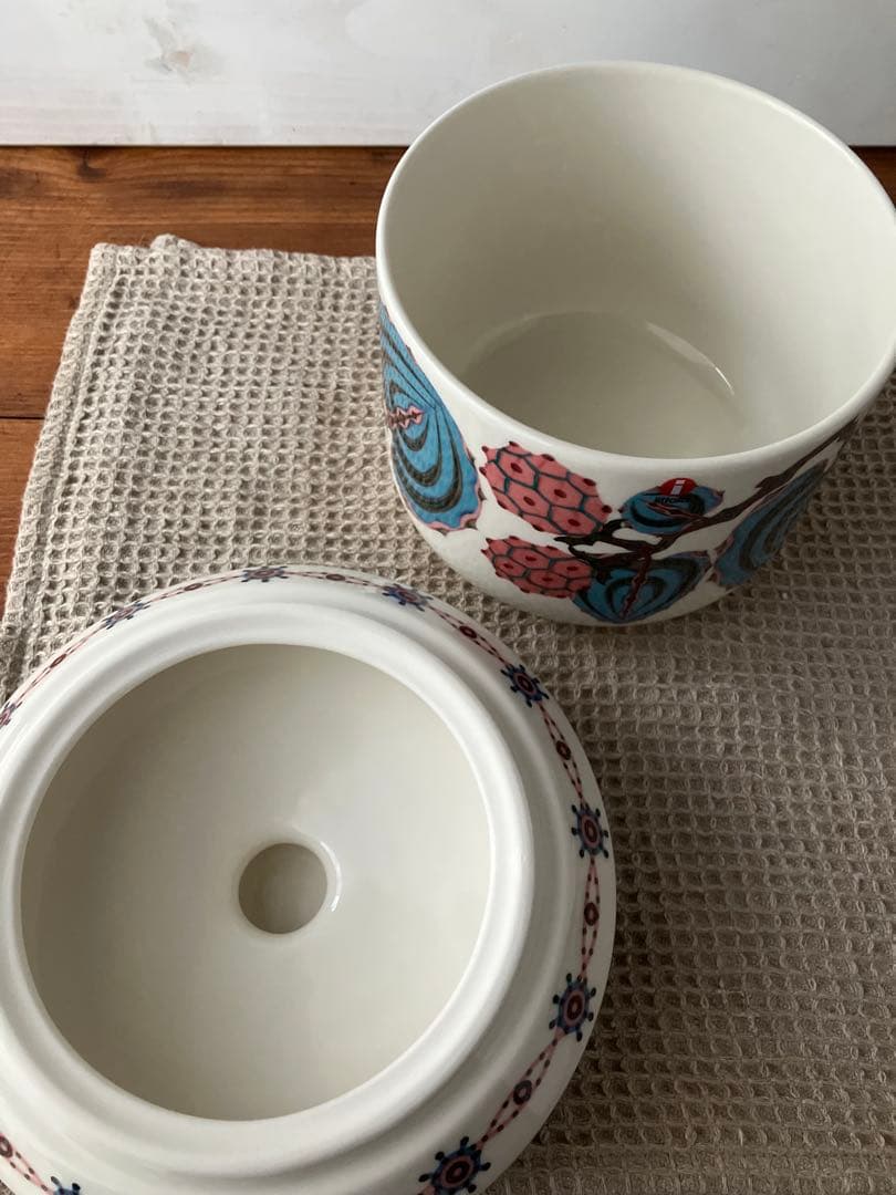 イッタラ ＊ タイカ ジャー サト