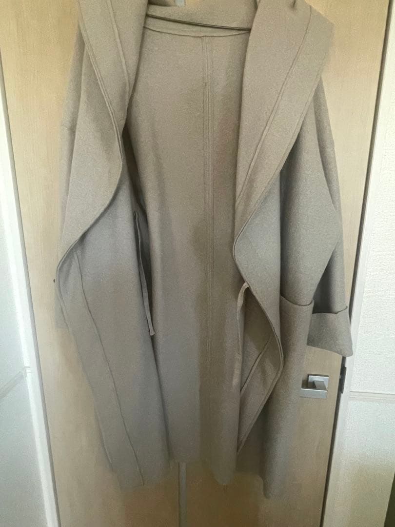 denierベージュ系 フード付きロングコート