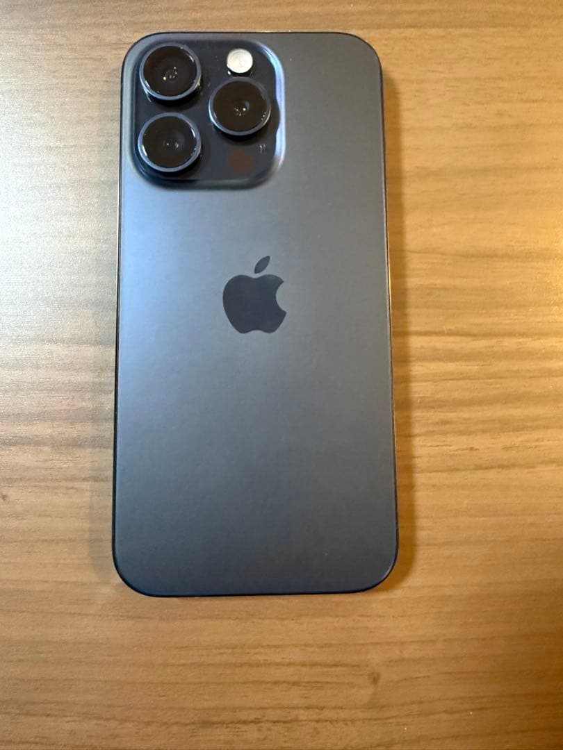 (美品)Apple iPhone 15 Pro 256GB SIMフリー