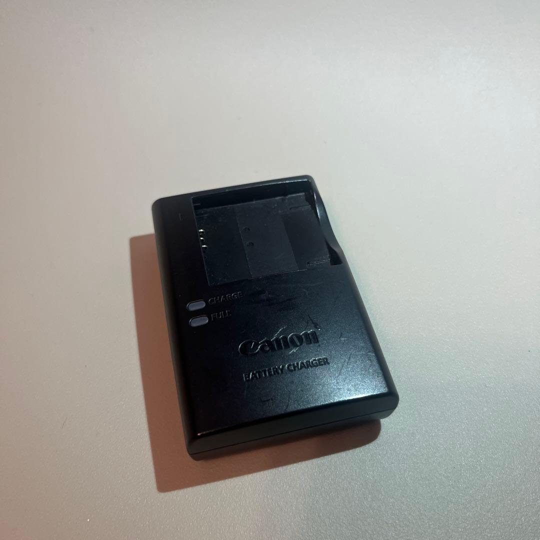 Canon IXY630デジタルカメラ（紫）