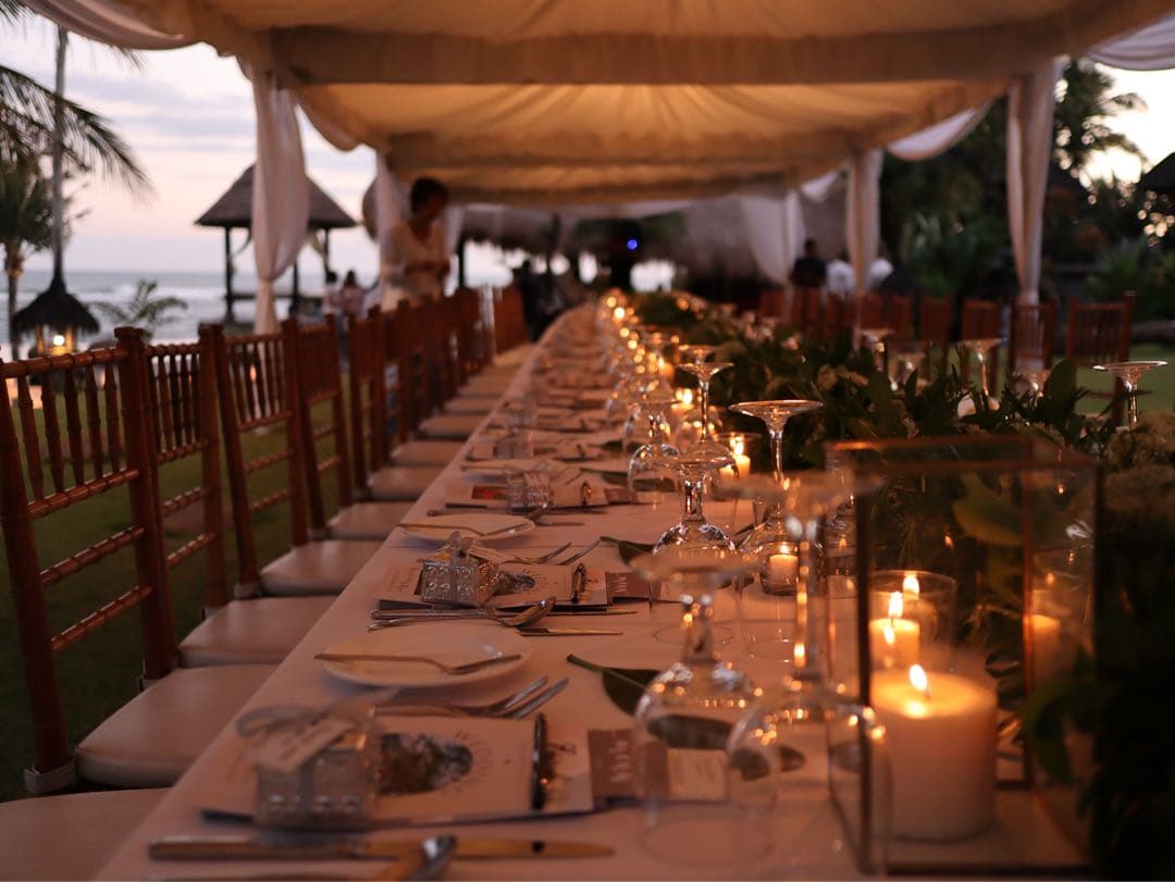 【専用】中森様　Canon EOS kiss M2ミラーレスカメラ ホワイト