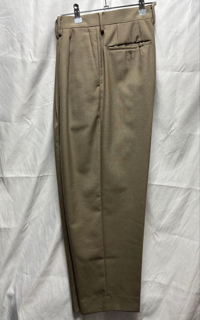 AURALEE ベージュ スラックス