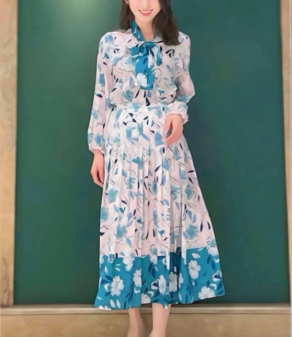 ◆ グレースコンチネンタル フラワープリントフリルトップ &プリーツスカート