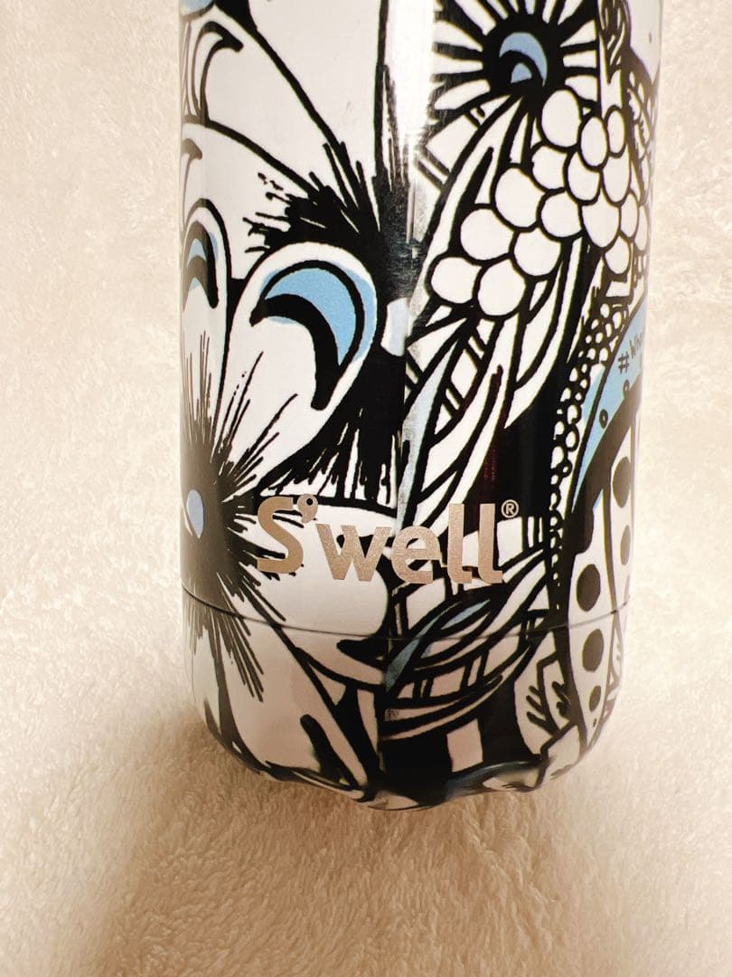 スターバックス　swell ステンレスボトル　スウェル