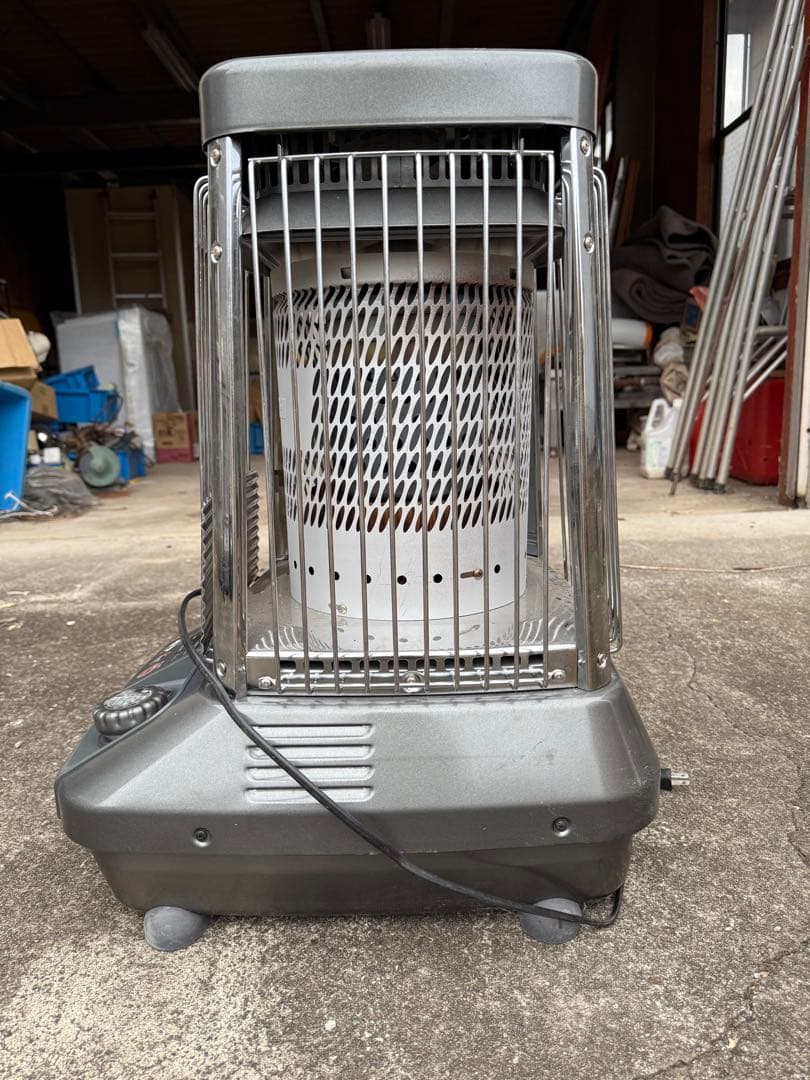 石油ストーブ ブルーヒーター FM-104F