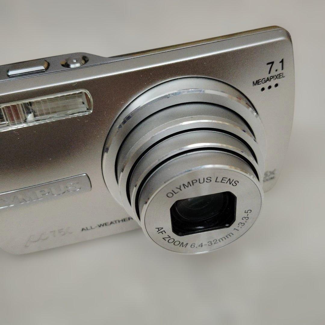 OLYMPUSオリンパス μ750 コンパクトデジタルカメラ