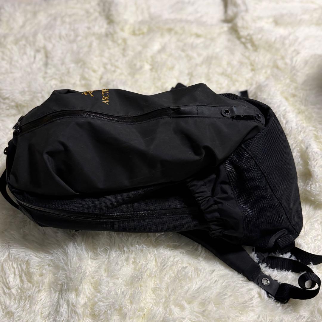 アークテリクス アロー22