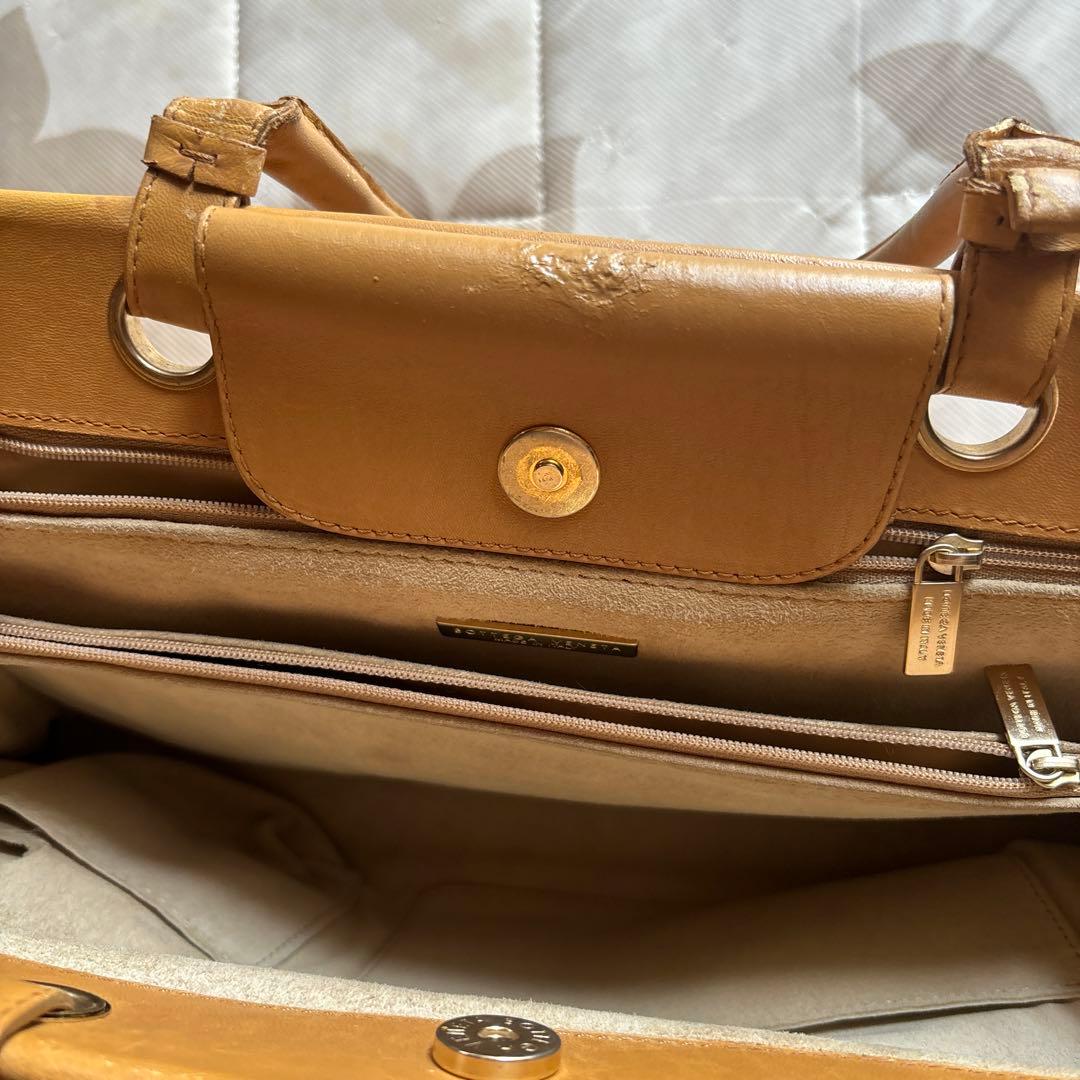 BOTTEGA VENETA ベージュ編み込みバッグ