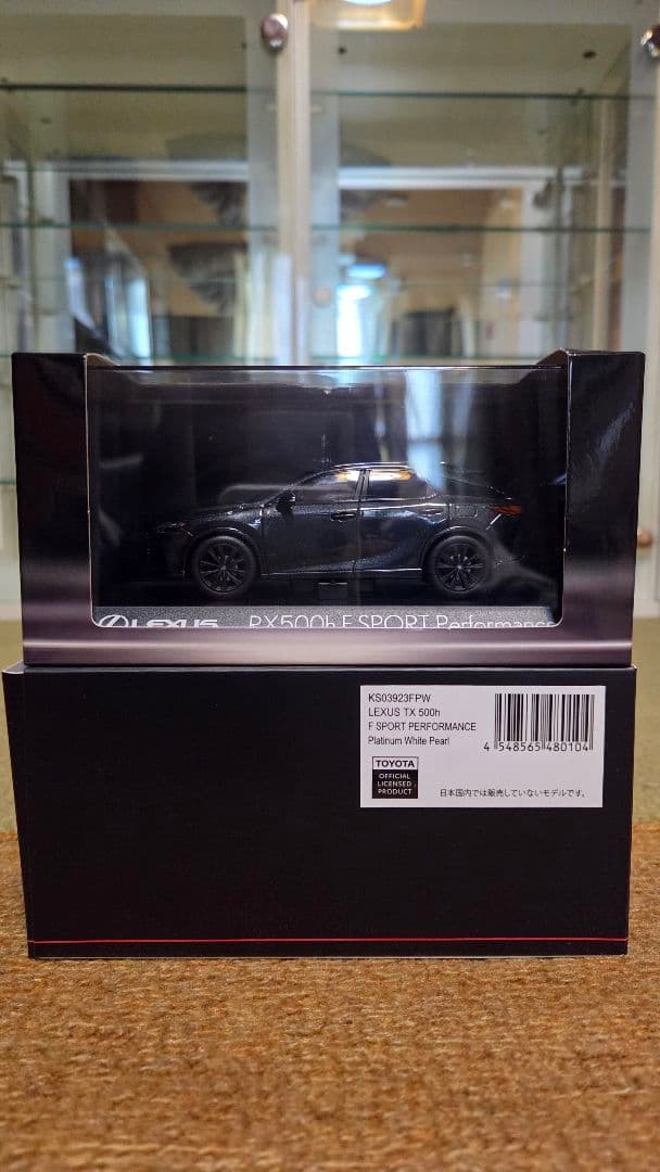 1/43 レクサス 特注 RX 500h F Sport Performance