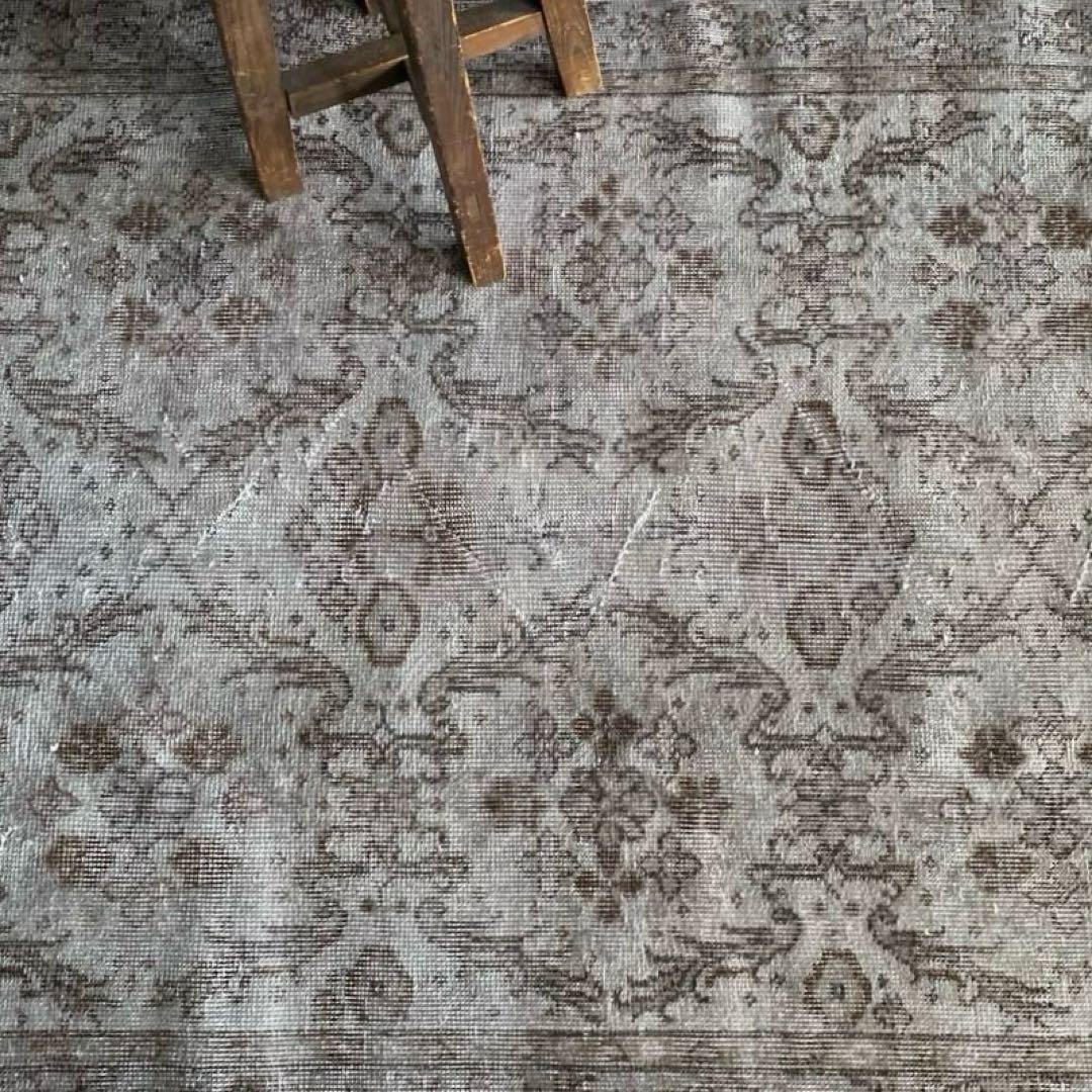 she　グレーオーバーダイ　ヴィンテージラグ　トルコラグ