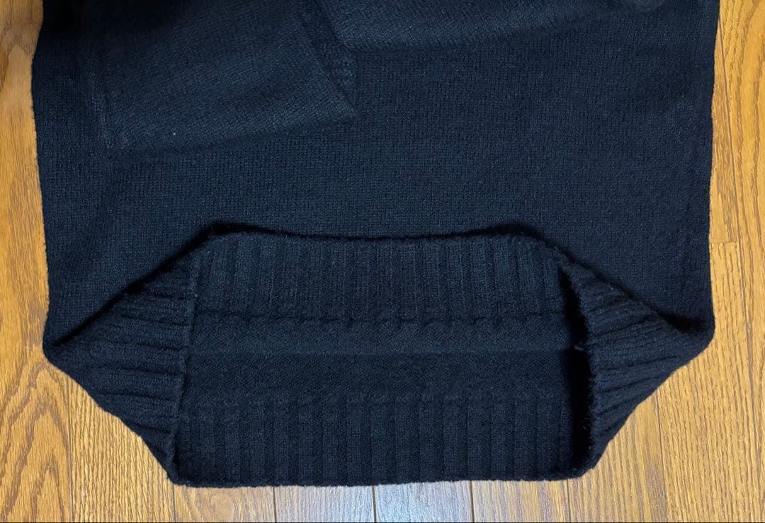 ガンジーウーレンズ 厚手ウールセーター サイズ40 黒 ブラック イングランド製