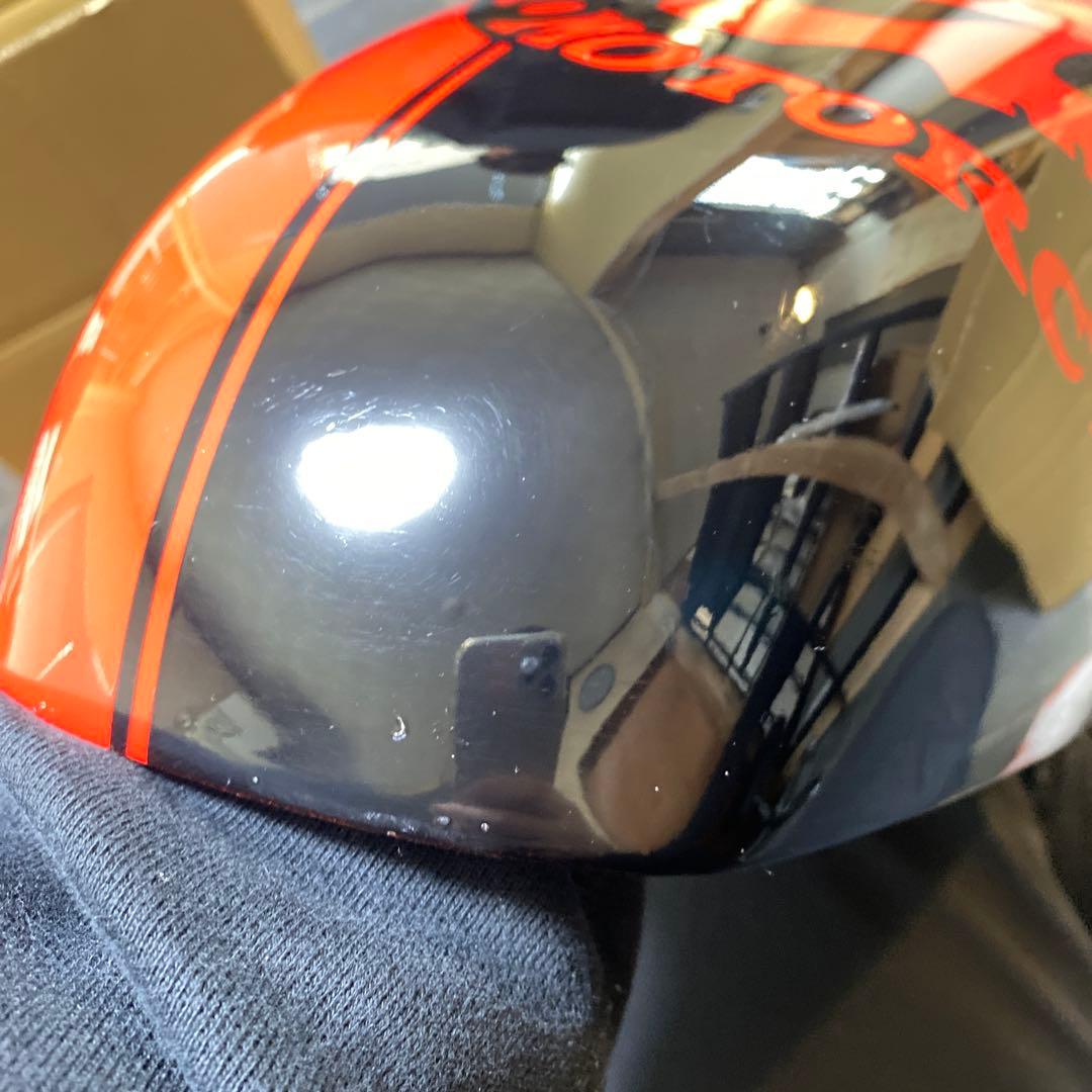 Simon Kustom ブラック／レッド グロス