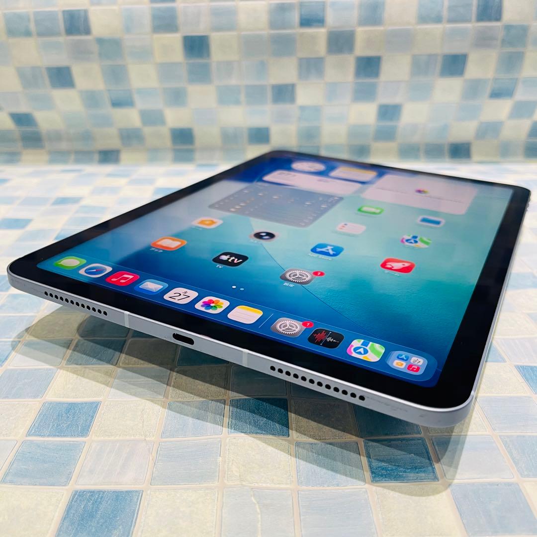 iPad Air 第4世代 本体 64GB WiFi+Cellular ドコモ