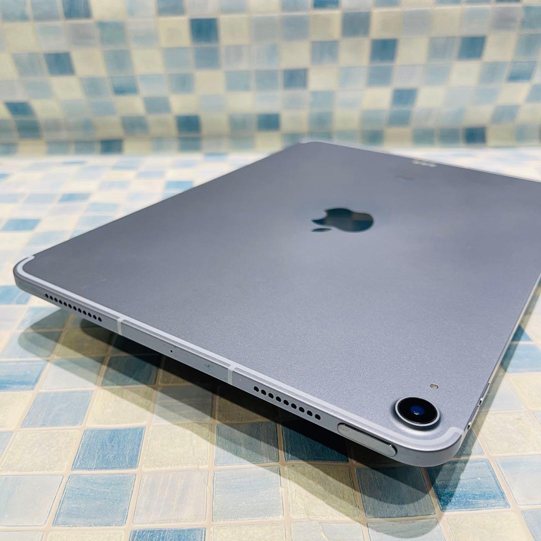 iPad Air 第4世代 本体 64GB WiFi+Cellular ドコモ