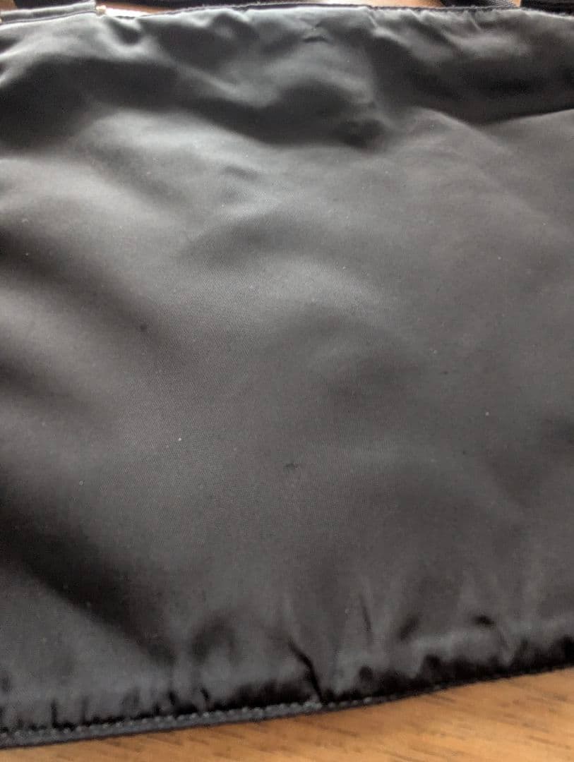 【正規品】PRADA プラダ ナイロン ショルダーバッグ 34白タグ有