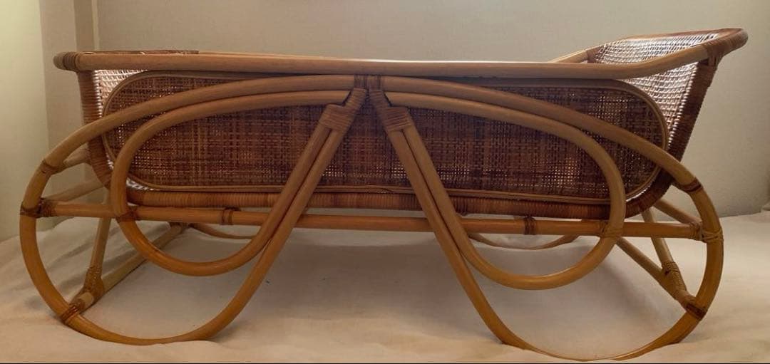 ベビーベッド籐ラタンゆりかご送料込ベビーベットクーファン