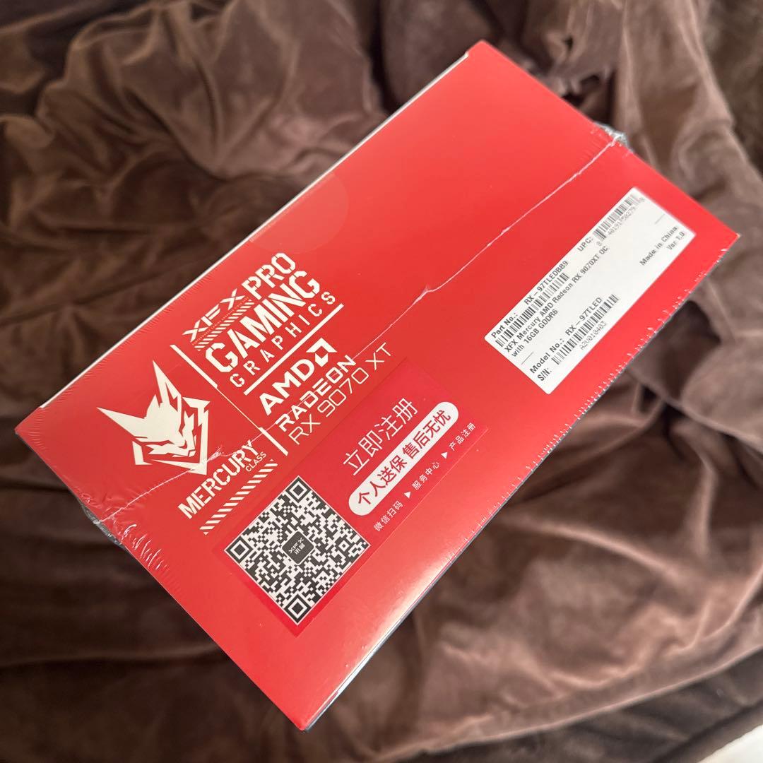 グラフィックボード・グラボ・ビデオカード XFX Radeon RX 9070 XT OC edition