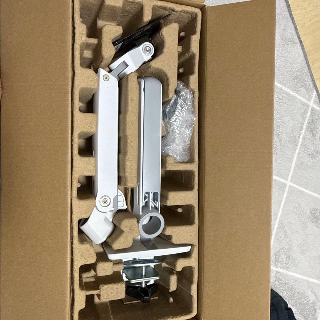 ERGOTRON エルゴトロン LX モニターアーム　ホワイト34インチ