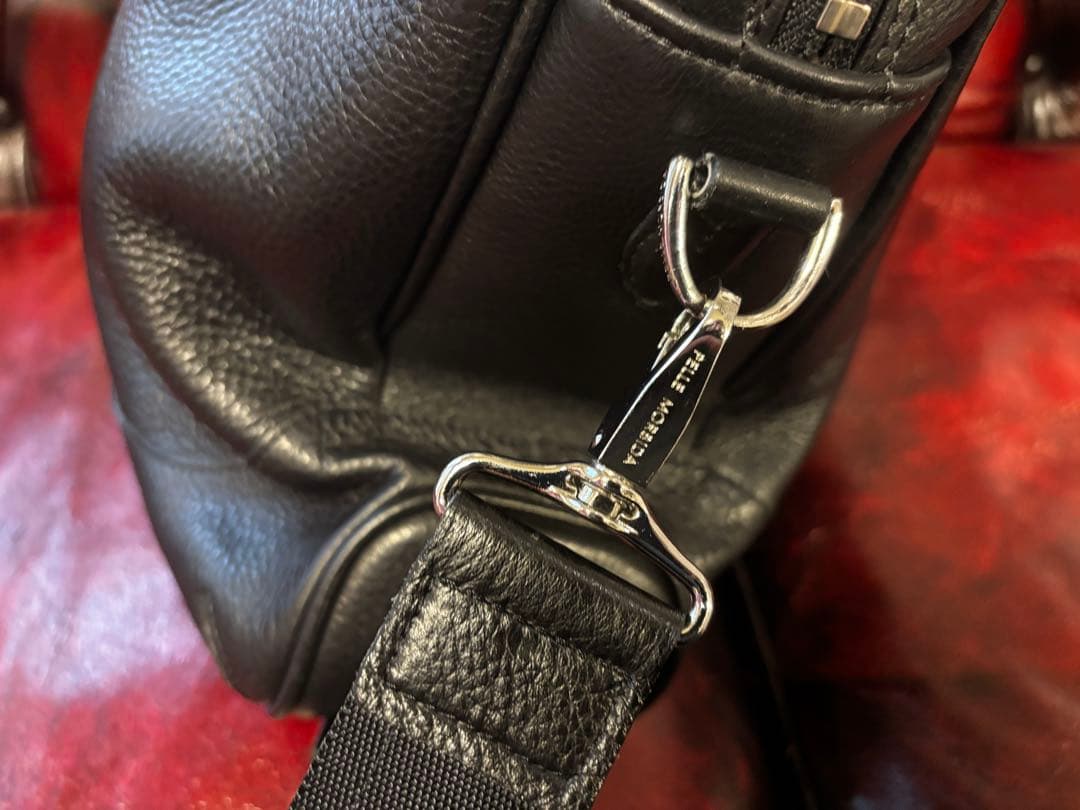 ★ペレモルビダ★黒 メイデンボヤージュ オールレザー　ショルダーストラップ付