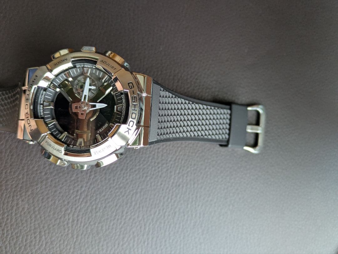 【美品】G-SHOCK　GM-110-1AJF　メタル　シルバー