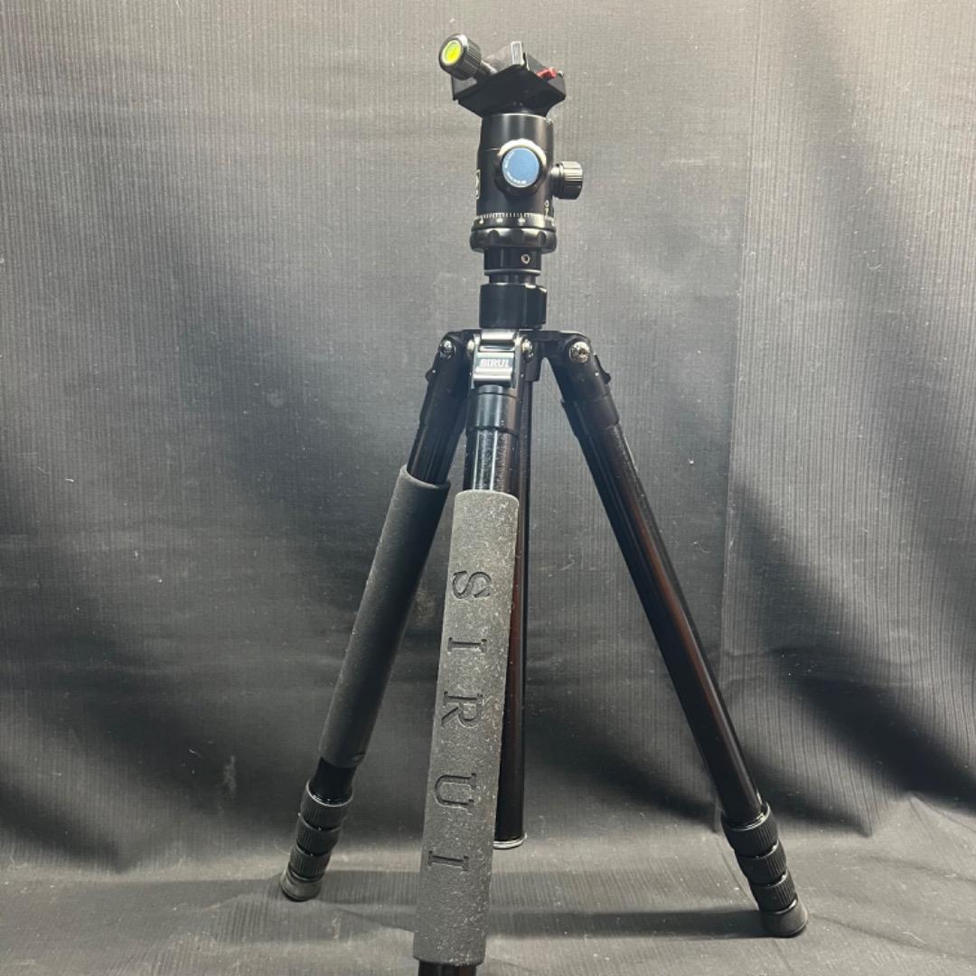 〇Od30 SIRUI シルイ R-2004 三脚 カメラ用