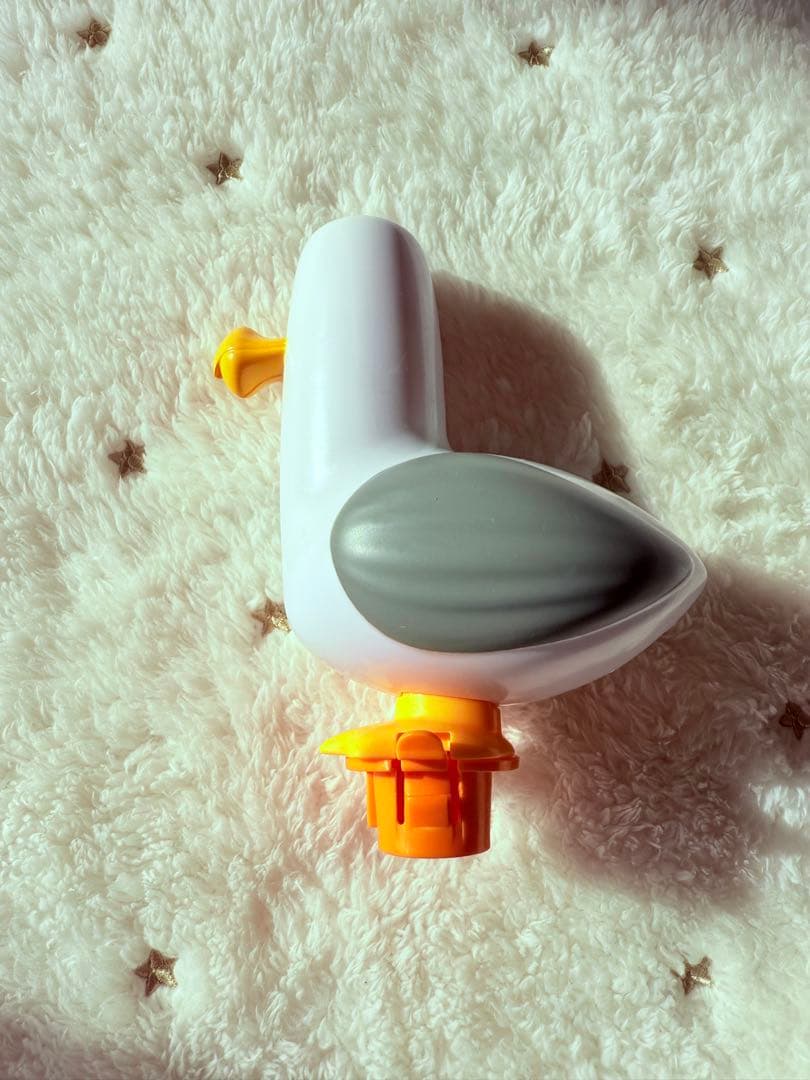 数回使用のみ　ファインディングニモ　ジャンパー　ジャンパルー