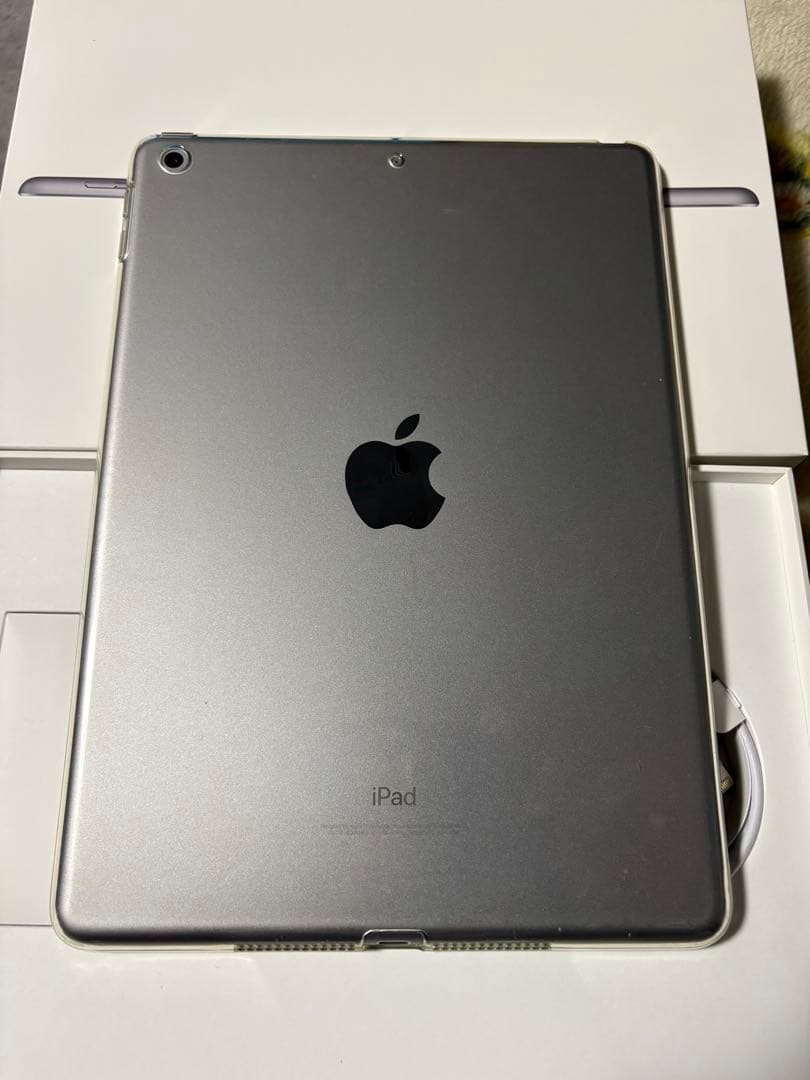 iPad 第6世代 128GB wi-fiモデル