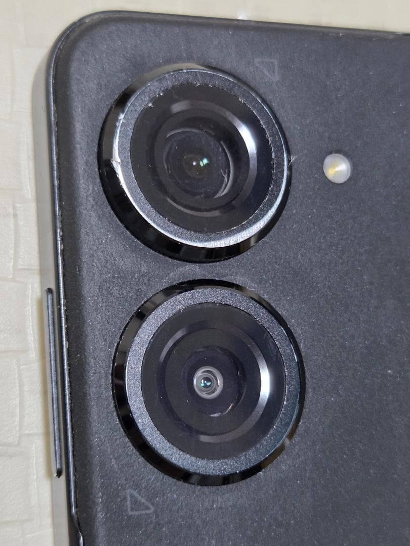 煮*干様 zenfone9 難あり品