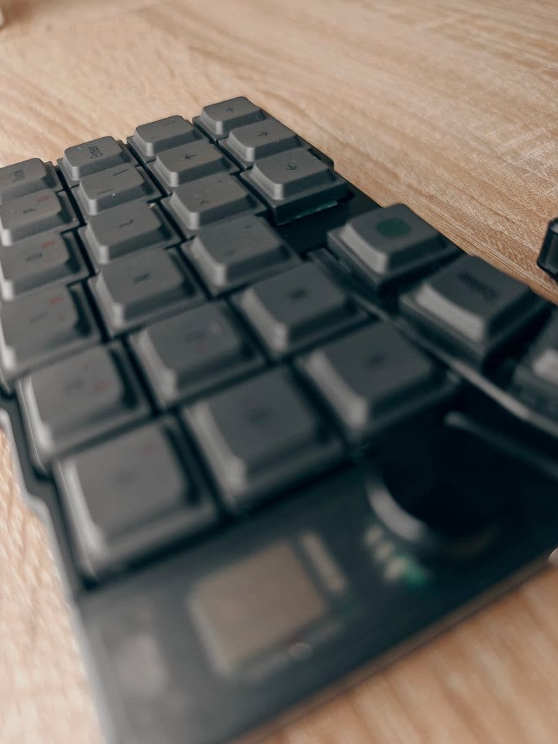 Cornix LP 無線分割キーボード【JezailFunder Japan】