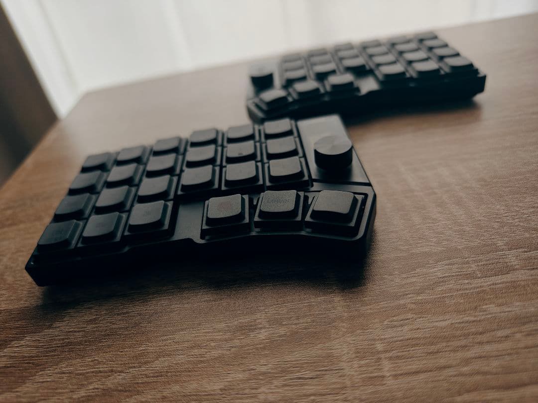 Cornix LP 無線分割キーボード【JezailFunder Japan】