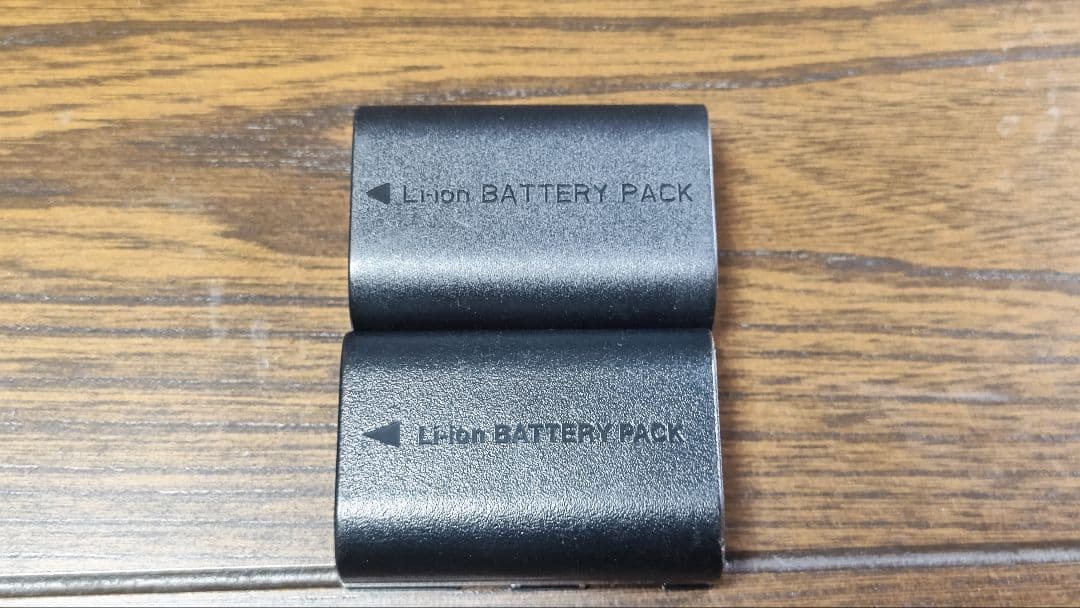 一眼レフ　Canon EOS 6D レンズ2個　ミニ三脚　バッテリー2個セット