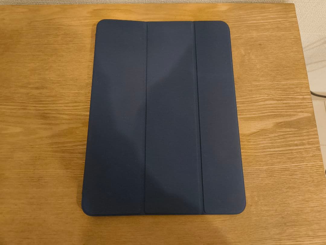 iPad Air (第5世代) 256GB【美品・カバー付き】 スペースグレー