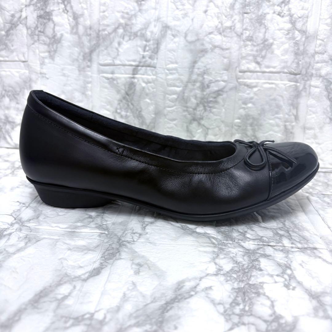 試着のみ✨アシックス ペダラ リボンパンプス 23cm