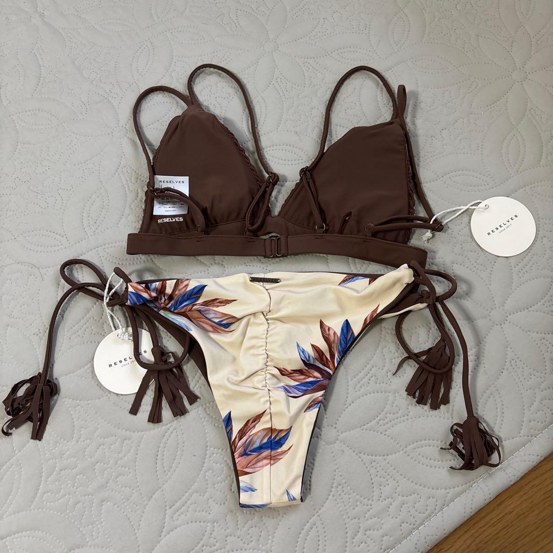 ブラウン フラワー　reselves水着　リバーシブルビキニ