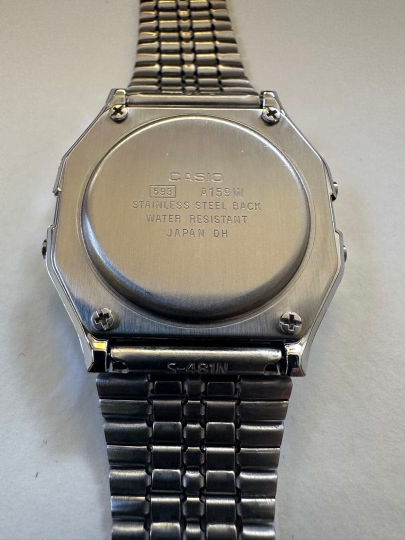 CASIOカシオ天然ダイヤモンドチプカシ A159WAD-1 ホログラム付き